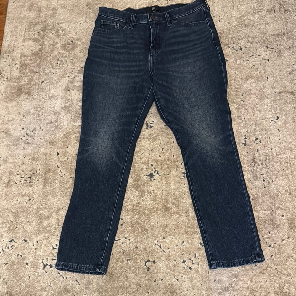 Banana Republic Classic Blue Jeans - Size 31